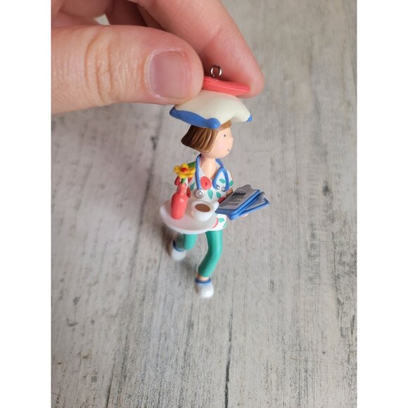 Hallmark Joy of nursing ornament Xmas Health worker - Picture 3 of 6